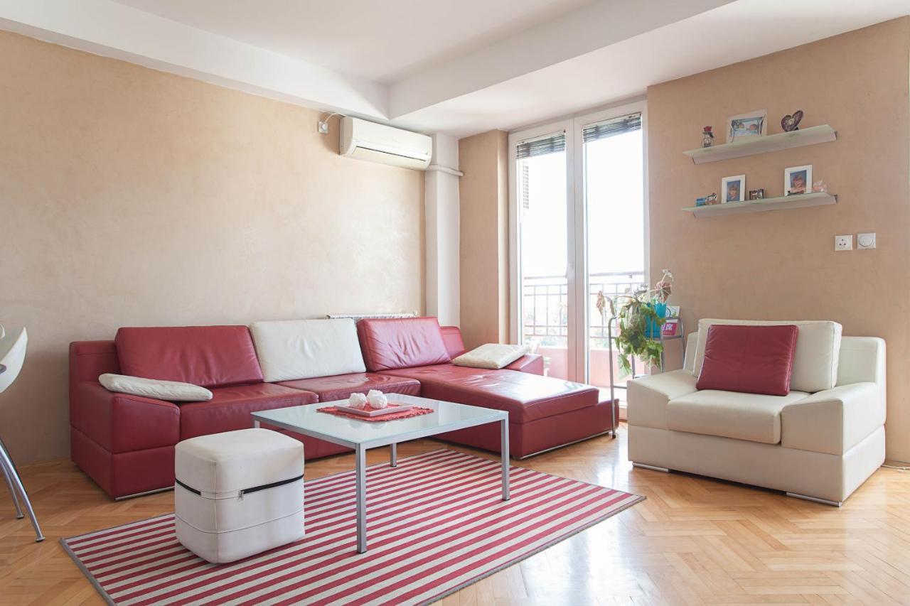Red Apartment Skopie Exterior foto
